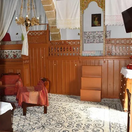 Traditional House Tatil Evi